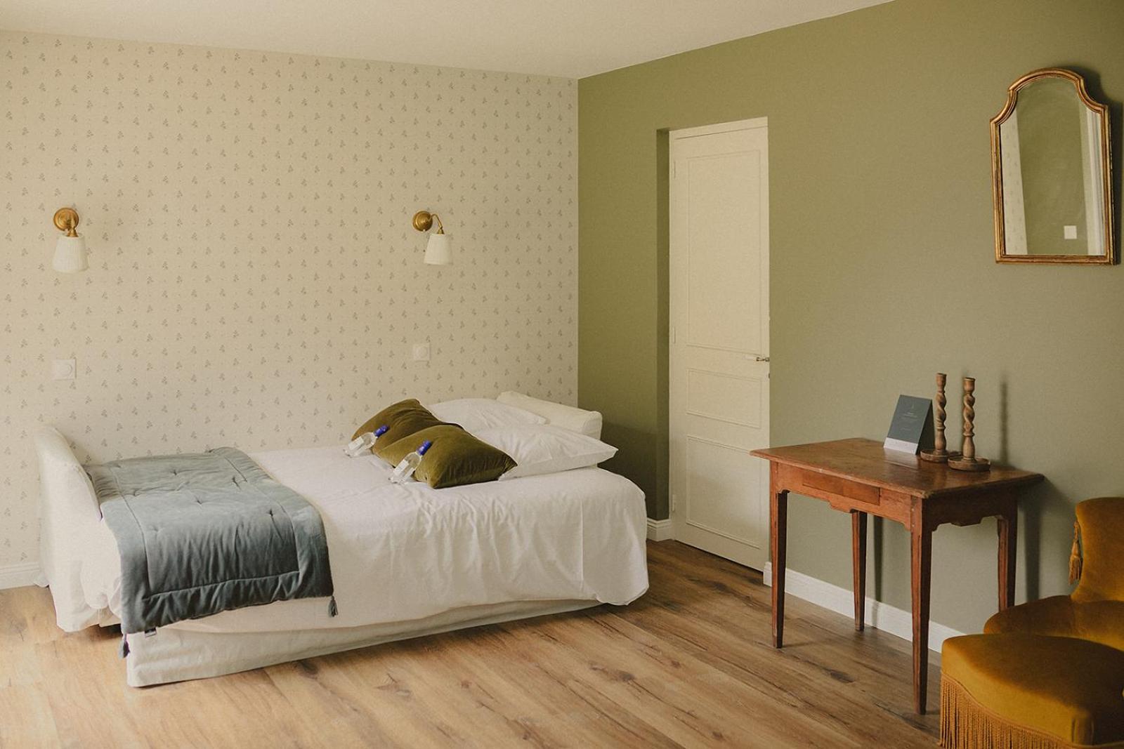 Bed and Breakfast Domaine De Bassibe Segos Экстерьер фото