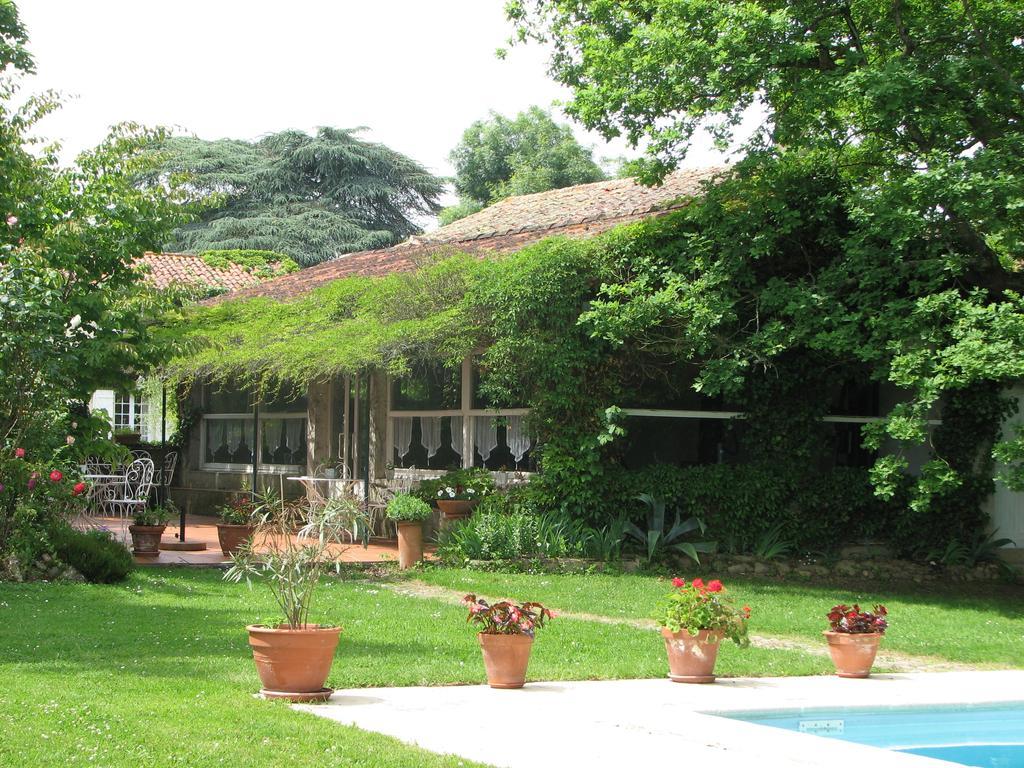 Bed and Breakfast Domaine De Bassibe Segos Экстерьер фото